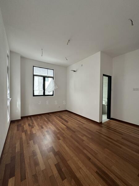 Bungalow for Sale in Alam Nusantara (Setia Alam) - Jess Tee - PropertyGuru.com.my