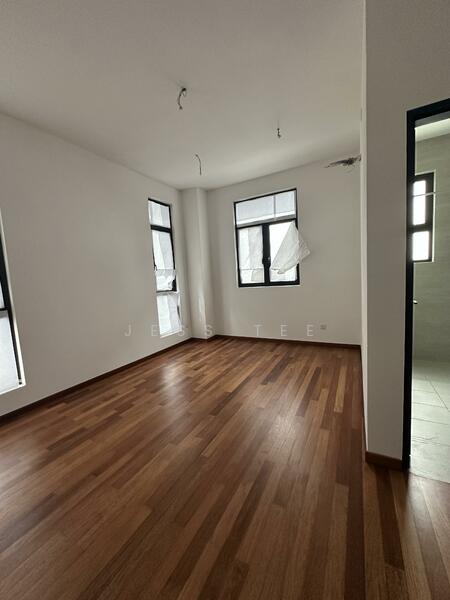 Bungalow for Sale in Alam Nusantara (Setia Alam) - Jess Tee - PropertyGuru.com.my