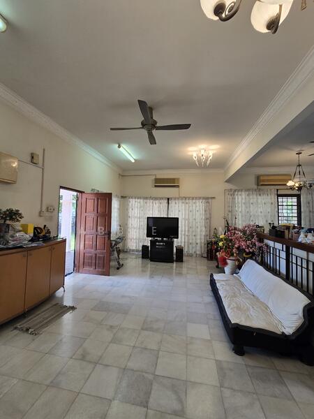 2-storey Terraced House for Sale in Bukit Jelutong (Shah Alam) - Abbie Lim - PropertyGuru.com.my
