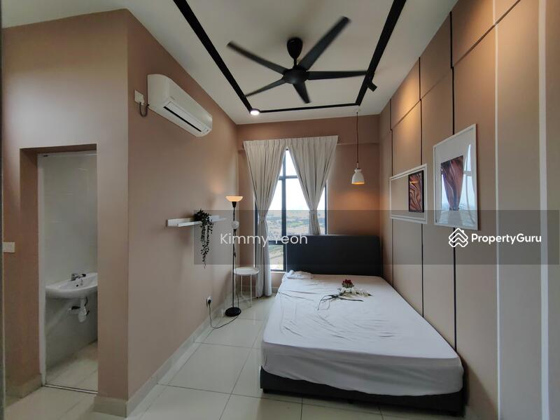 Masters room with private toilet 