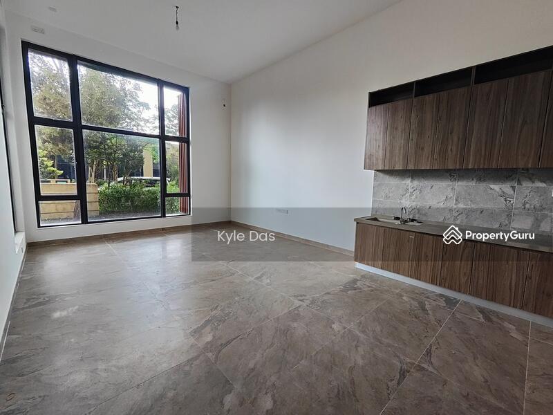 Cluster House for Sale in Forest City (Gelang Patah) - Kyle Das - PropertyGuru.com.my