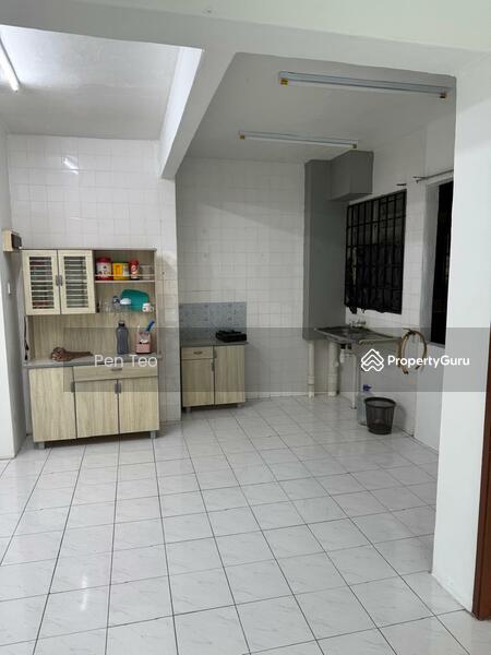 For Rent - Vista Condominium