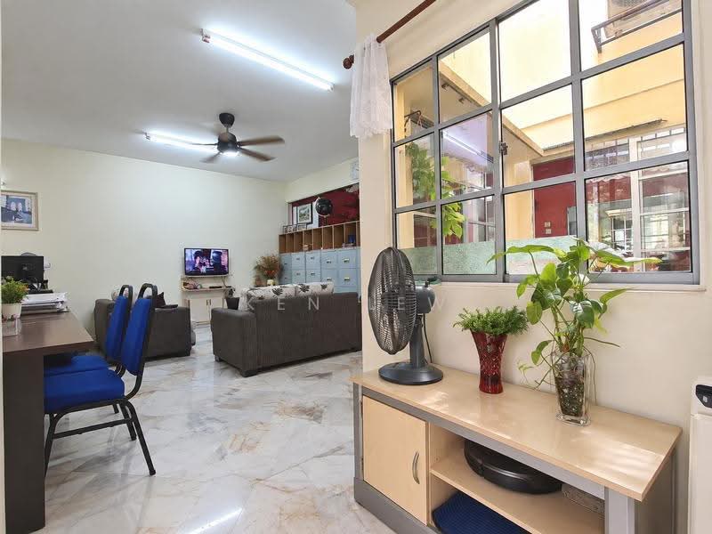 2-storey Terraced House for Sale in Alam Damai (Cheras) - Ken Lew - Living Room - PropertyGuru.com.my