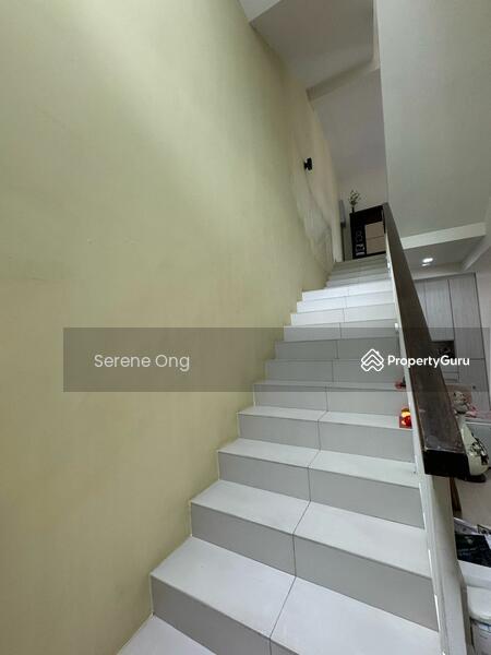Untuk Dijual - Kota Damasara 3 Storey Corner House