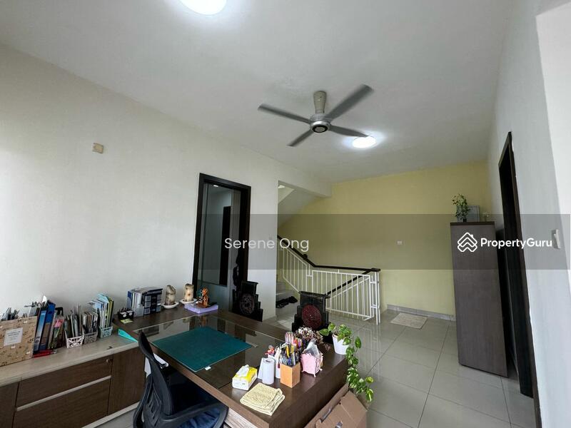 Untuk Dijual - Kota Damasara 3 Storey Corner House