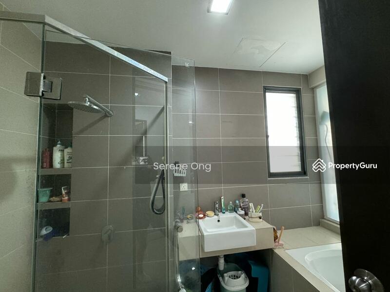 Untuk Dijual - Kota Damasara 3 Storey Corner House