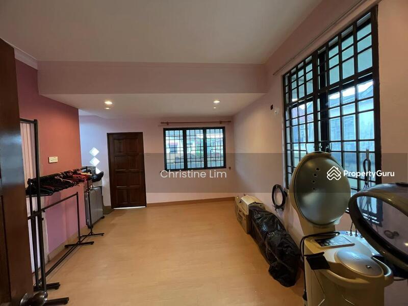 For Sale - Tingkat Seri genting