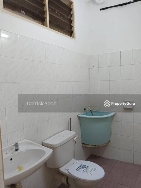 Untuk Disewa - 2 Storey House @ Taman Iping, Batu Maung fo Rent