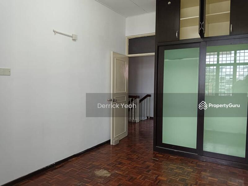 Untuk Disewa - 2 Storey House @ Taman Iping, Batu Maung fo Rent