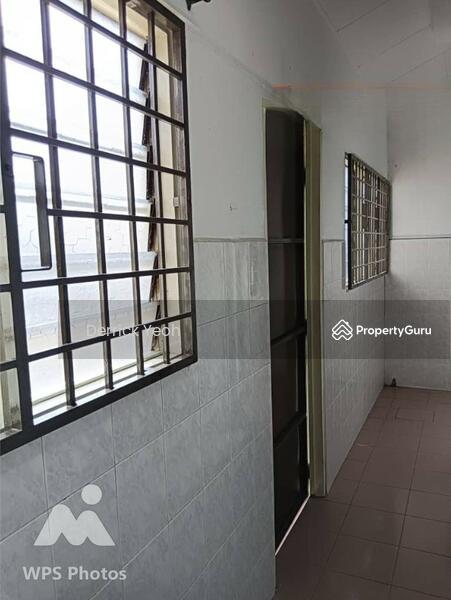 Untuk Disewa - 2 Storey House @ Taman Iping, Batu Maung fo Rent