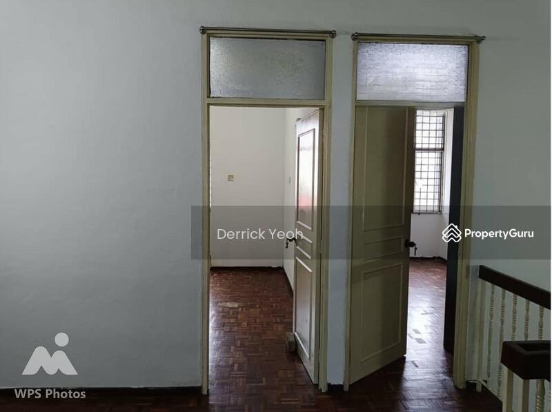 Untuk Disewa - 2 Storey House @ Taman Iping, Batu Maung fo Rent