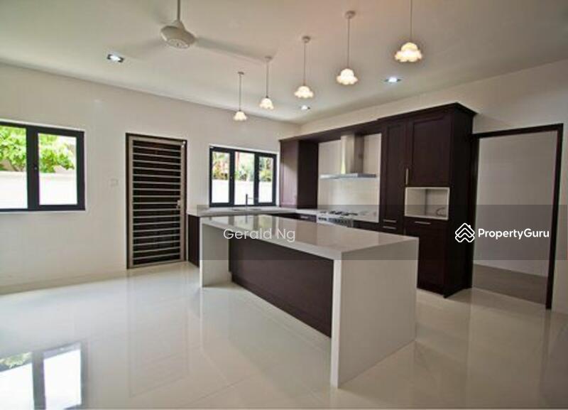 Untuk Dijual - Ampang Taman Hillview Bungalow Renovated Built Up 9800sqft