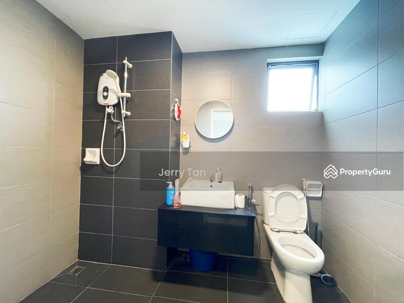 For Rent - M Tree Hill