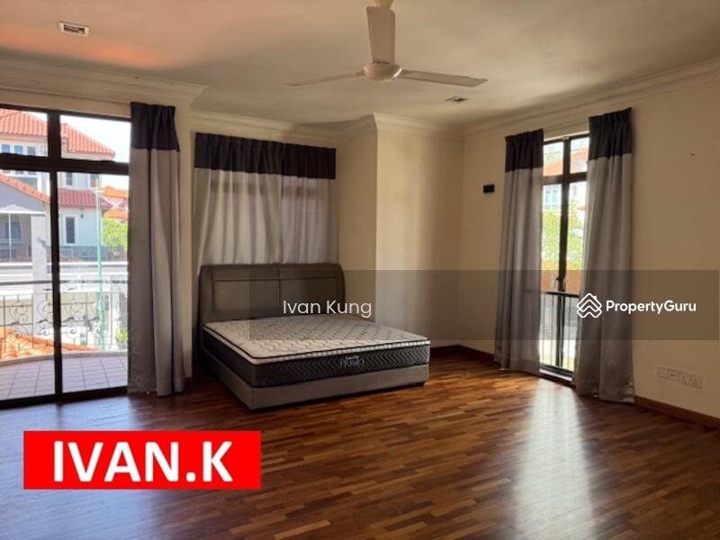 Untuk Disewa - D Residence, Gated Guarded 3 Storey Bungalow, Corner, 7000 Sf Furnish