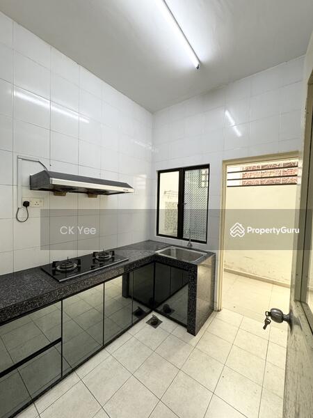 Rumah Berkembar untuk Dijual di Jalil Sutera (Bukit Jalil) - CK Yee - PropertyGuru.com.my