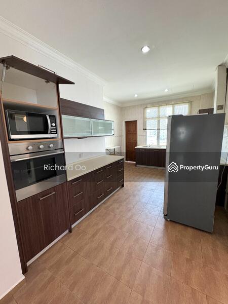 For Rent - Gurney Palace