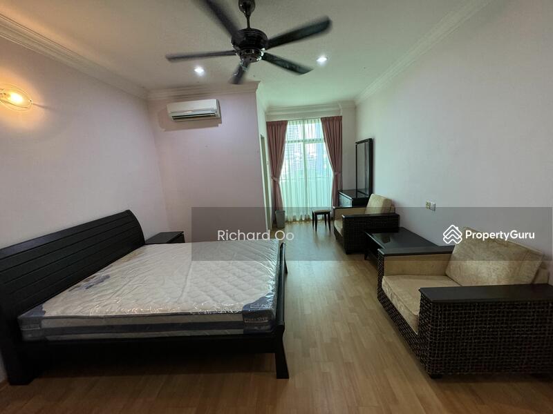 For Rent - Gurney Palace