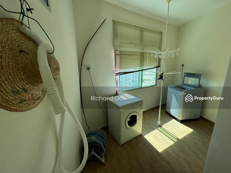 For Rent - Gurney Palace
