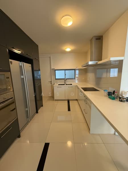 Service Residence for Sale at Gateway Kiaramas Residences - Jass Goh - Kitchen - PropertyGuru.com.my