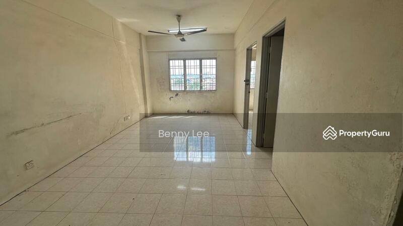 For Sale - Kantan Court