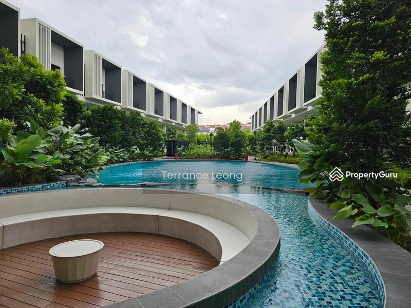 For Sale - Alstonia Hilltop Homes @ BRP