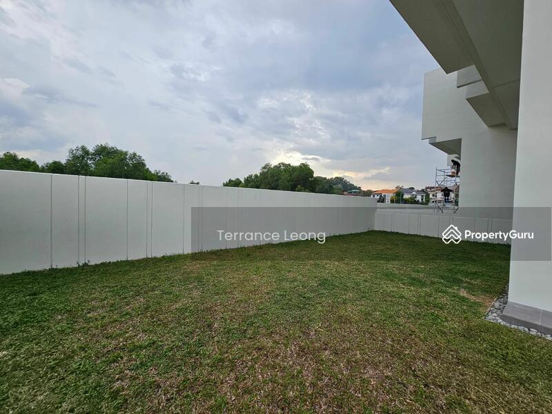 For Sale - Alstonia Hilltop Homes @ BRP