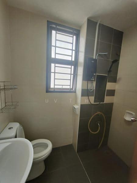 2-storey Terraced House for Rent in Johor Bahru (Johor) - UV Teh - Bathroom - PropertyGuru.com.my