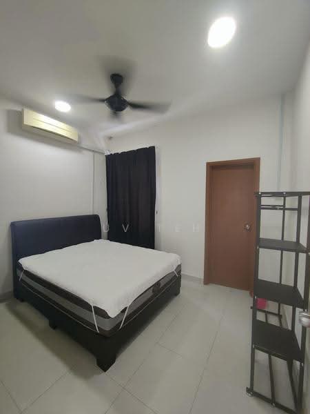 2-storey Terraced House for Rent in Johor Bahru (Johor) - UV Teh - Bedroom - PropertyGuru.com.my