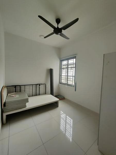 2-storey Terraced House for Rent in Johor Bahru (Johor) - UV Teh - Bedroom - PropertyGuru.com.my