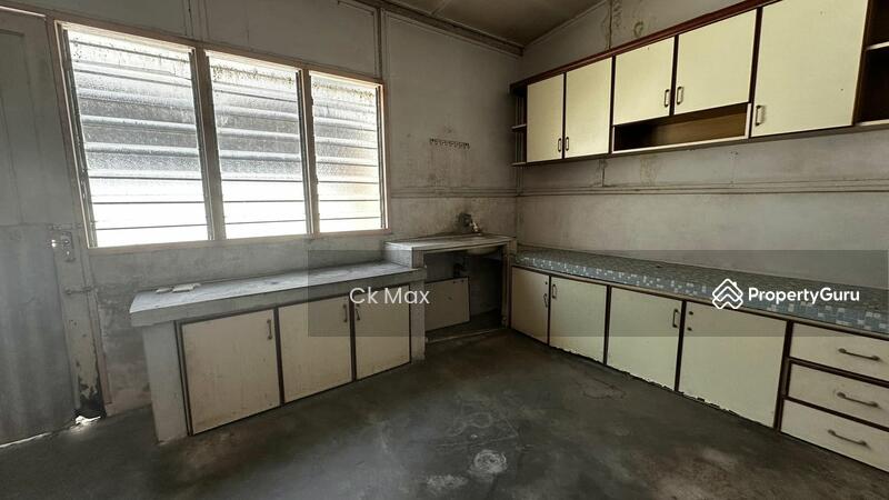 Untuk Dijual - Double Storey Terrace House @ Menglembu, Ipoh