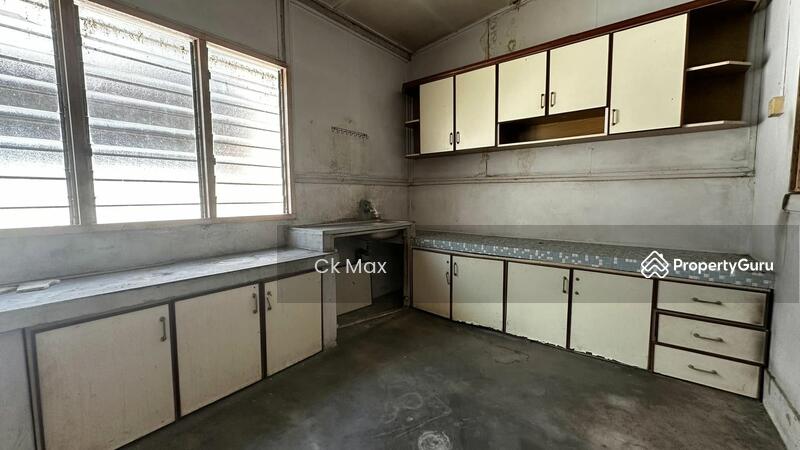 Untuk Dijual - Double Storey Terrace House @ Menglembu, Ipoh