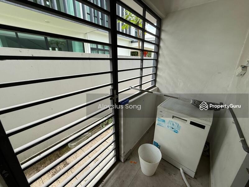 For Rent - Isola Villa @ Senibong Cove