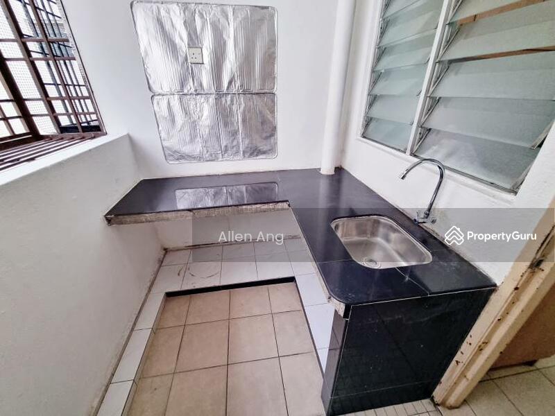 For Sale - Mutiara Perdana (Mutiara Court)
