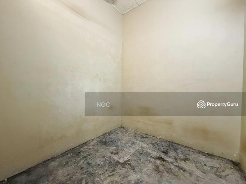 For Sale - Corner Lot Single Storey Terrace House Taman Melewar