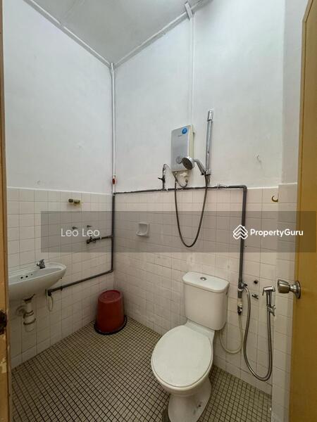Rumah Teres 1.5 Tingkat untuk Disewa di Taman Perling (Perling) - Leo SK - PropertyGuru.com.my