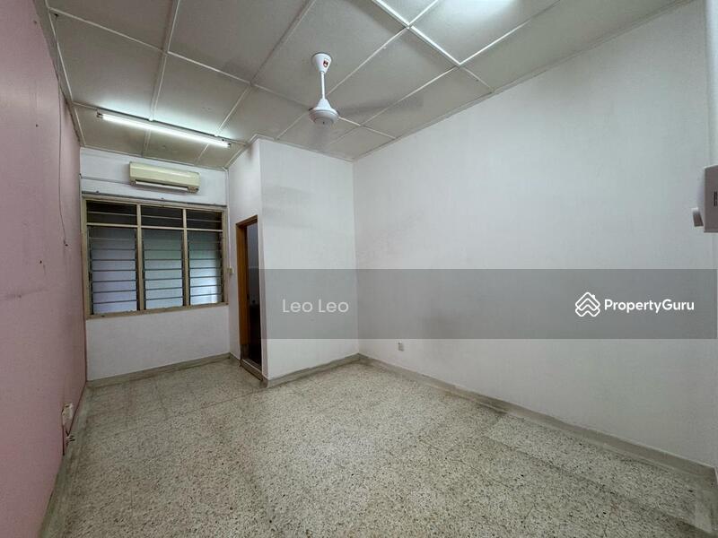 Rumah Teres 1.5 Tingkat untuk Disewa di Taman Perling (Perling) - Leo SK - PropertyGuru.com.my