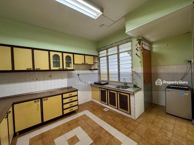 Rumah Teres 1.5 Tingkat untuk Disewa di Taman Perling (Perling) - Leo SK - PropertyGuru.com.my