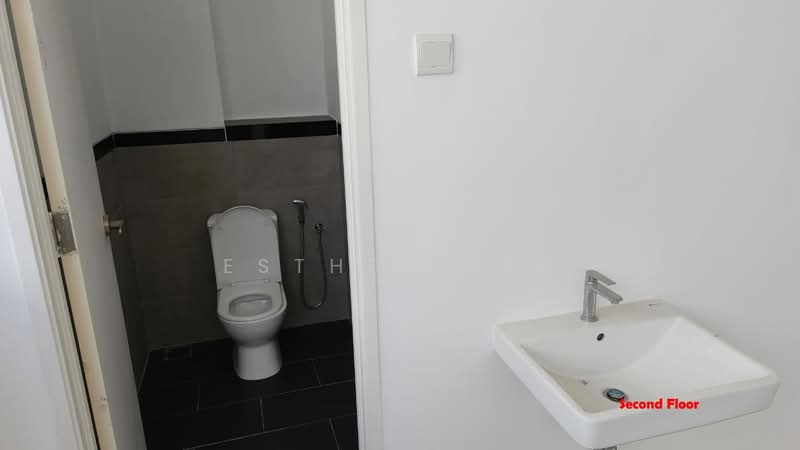 Shop / Office for Sale in Aspen Vision City (Batu Kawan) - Esther Sim - Bathroom - PropertyGuru.com.my
