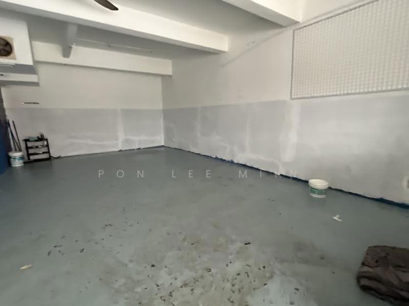 Kedai untuk Disewa di Taman Pinggiran Putra (Seri Kembangan) - Pon Lee Miin - Interior - PropertyGuru.com.my