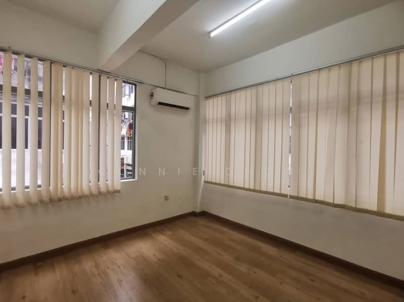 Retail Space for Rent in Batu 9 (Cheras) - Connie Choo - Interior - PropertyGuru.com.my