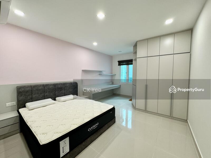 Untuk Dijual - Sri Petaling Corner Lot (53 x 100)