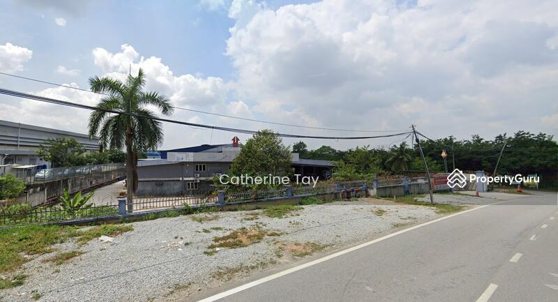 For Sale - Kampung Subang Baru