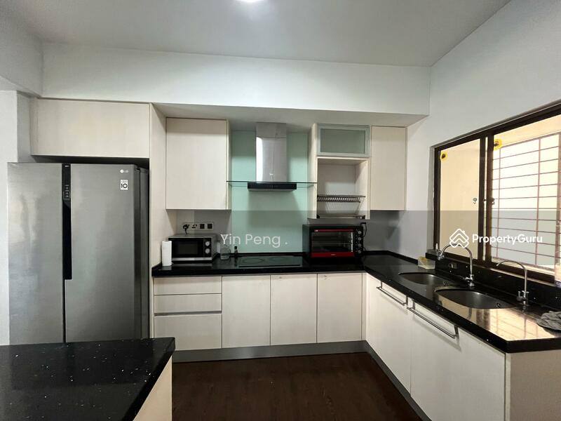 Untuk Dijual - Villa Flora