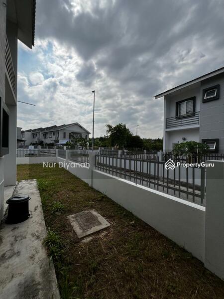 Rumah Teres 2 Tingkat untuk Dijual di Cyberjaya (Selangor) - Nur Diyanah - PropertyGuru.com.my