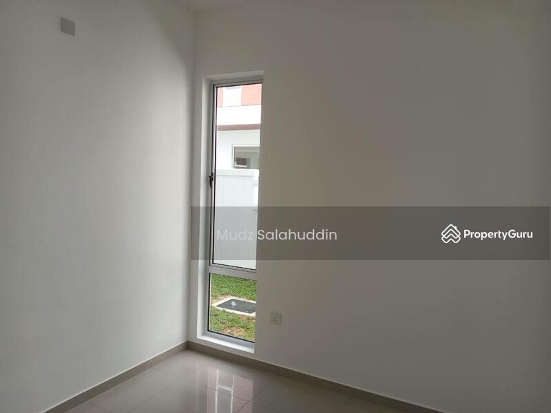 For Sale - Caressa Setia Alam Sari Bangi