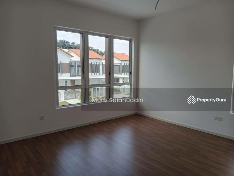 For Sale - Caressa Setia Alam Sari Bangi