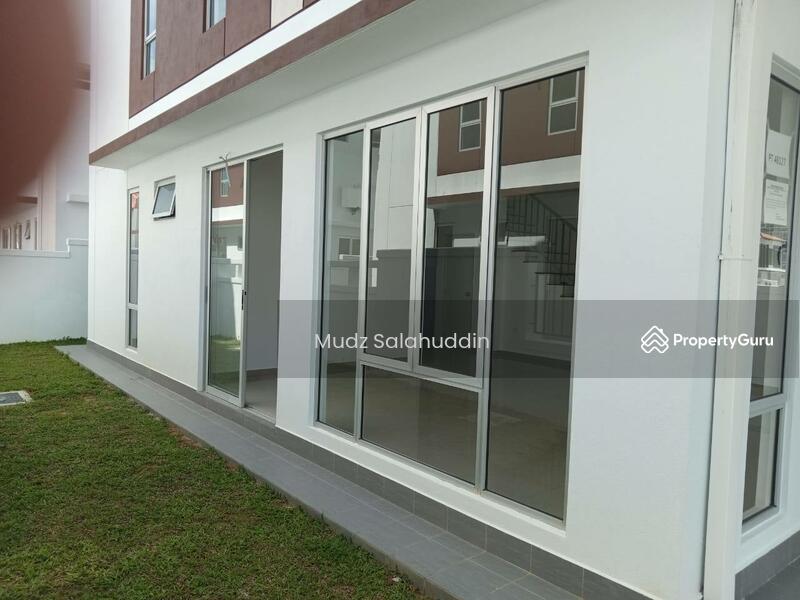 For Sale - Caressa Setia Alam Sari Bangi