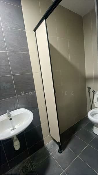 For Rent - Shop-office at Taman Connaught