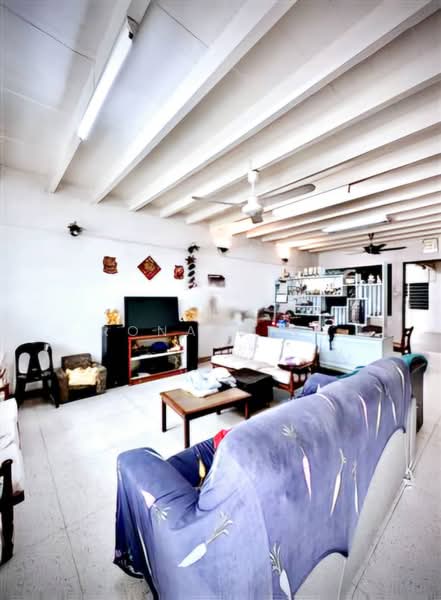 Rumah Teres 2-Tingkat untuk Dijual di Taman Pulau Pinang (Pulau Tikus) - Ronald Ng - Living Room - PropertyGuru.com.my