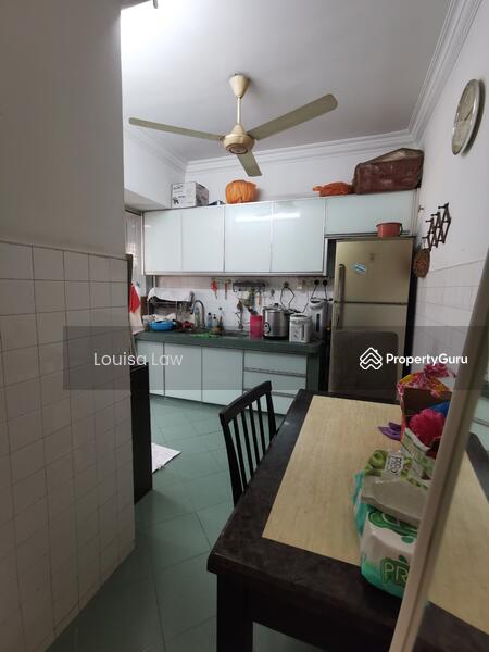 Kitchen area